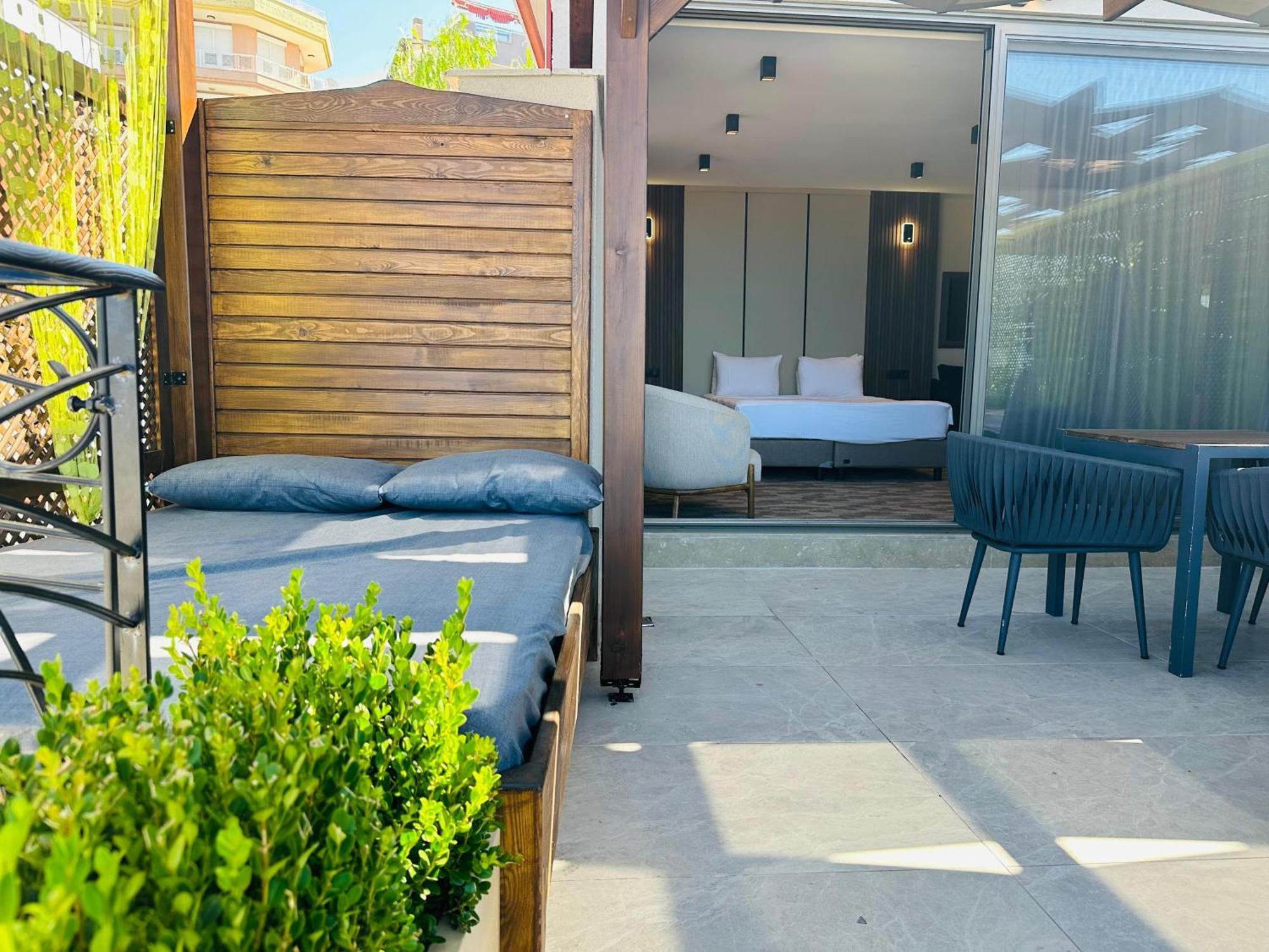 Monalisa Hotels Kusadasi Exterior foto